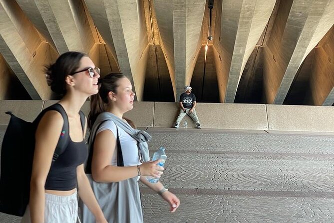 Private City Tour: Best of Sydney - Copes Lookout and Mrs. Macquarie’s Point