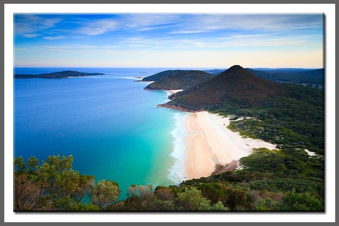 Private Port Stephens Day Trip from Sydney incl Dolphin Cruise - The long road north from Sydney