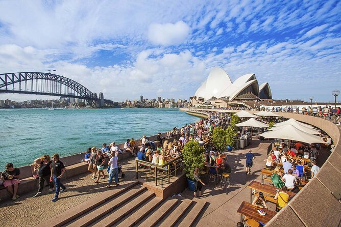 Private Sydney Discovery Tour - Vaucluse, Kings Cross, and Woolloomooloo complete the picture
