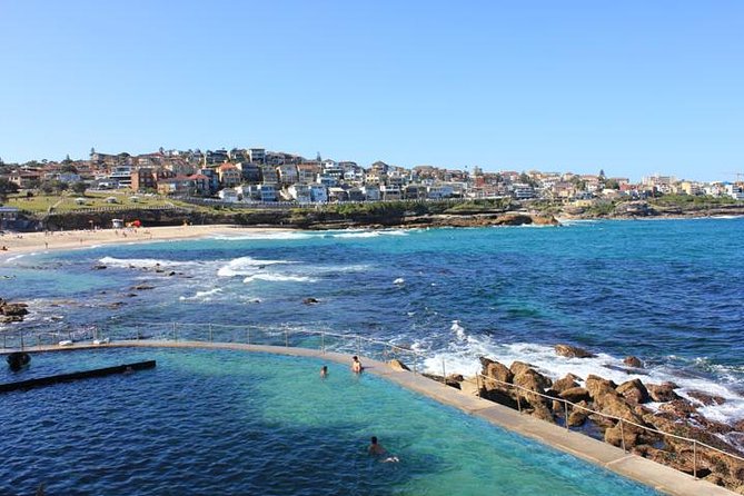 Private Tour: Sydney Highlights In A Day - Bondi Beach: famous views in a short window