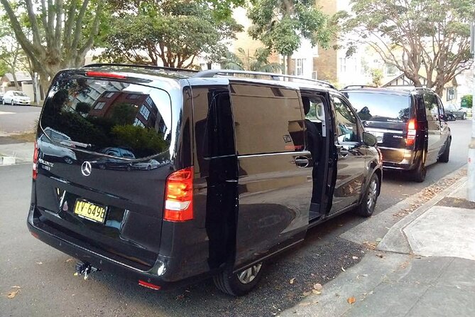 Private Transfer FROM Sydney Airport to Sydney CBD 1 to 5 people - The ride from Mascot to the Sydney CBD