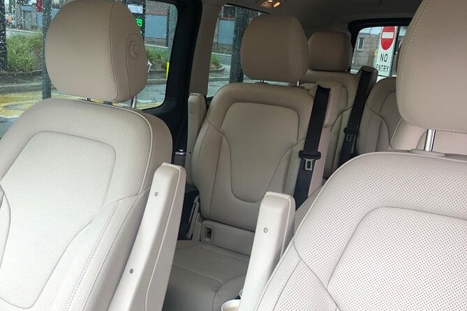 Private Transfer from Sydney Airport to Sydney (CBD)Hotel or Port - The Ride Into Sydney CBD