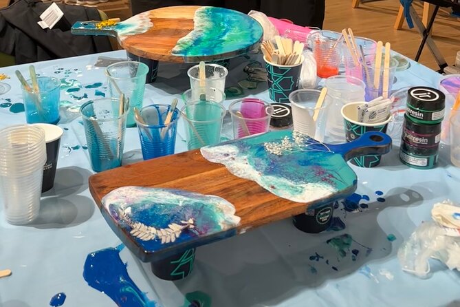 Resin Art Classes Sydney: Cheeseboards & Coasters - Turkish tea and a small local touch