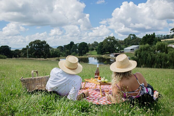 Ross Hill Winery Daily Behind-the-Scenes Tour in Orange NSW - The 10:30am tasting and what it adds