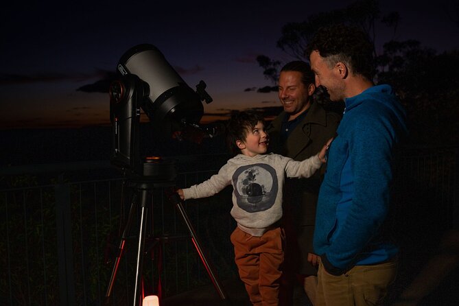 Stargazing with an Astronomer in the Blue Mountains - Hot chocolate, blankets, and the cold after sunset