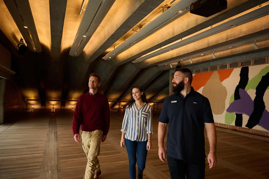 Sydney: 1-Hour Opera House Tour with Meal and Drink - Choosing Between Opera Bar, House Canteen, and Midden