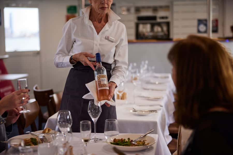 Sydney: 3-Course All Inclusive Dinner Harbour Cruise - A three-course dinner with New South Wales flavors