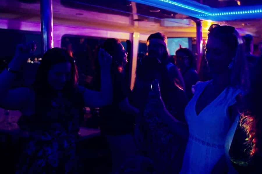 Sydney: 3 Hour Abba Tribute Show Harbour Cruise with Buffet - The hot buffet gives the evening a useful anchor