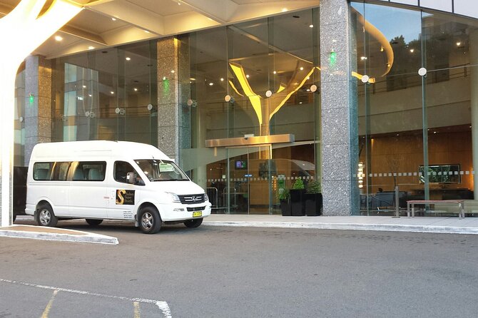 Sydney Airport to Sydney CBD shared ride seat in vehicle shuttle transfer - From Sydney Airport to the city