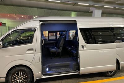 Sydney Arrival Transfer: Airport to City or Overseas Passenger Terminal