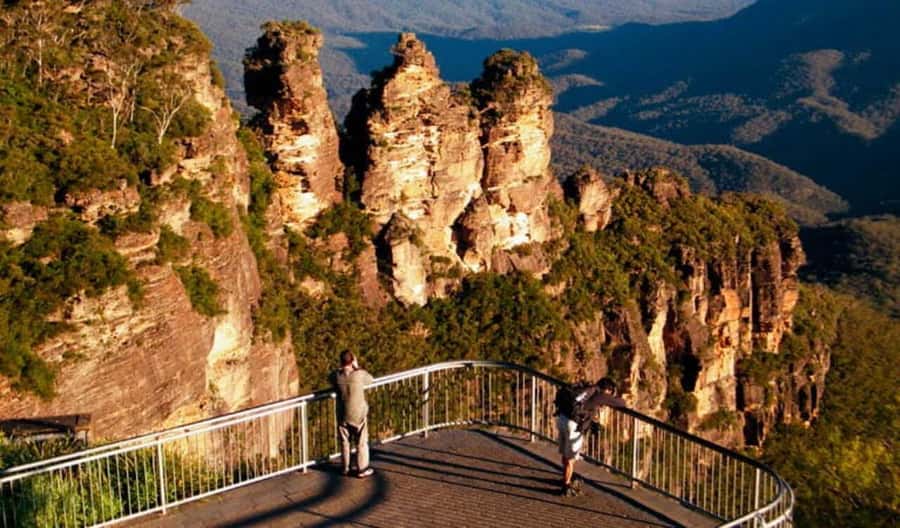 Sydney: Blue Mountains Half Day Scenic World & Lookout Tour - Cahill’s Lookout and a different view of the valley