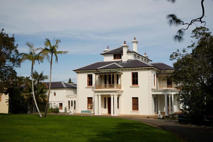 Sydney: City and Bondi Beach Private Luxury Half-Day Tour - Oxford Street and Sydney’s Mardi Gras connection