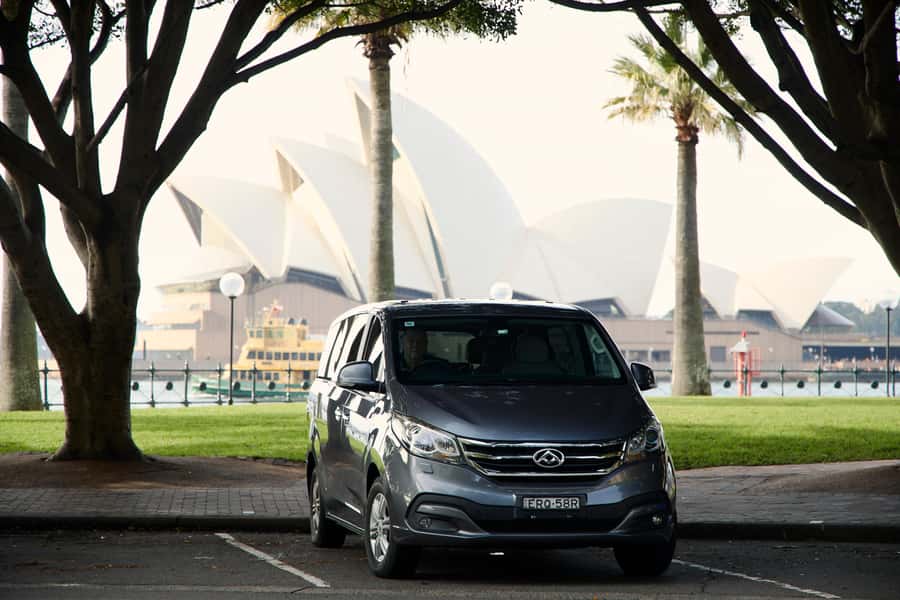 Sydney: City and Bondi Beach Private Luxury Half-Day Tour - The Rocks and Circular Quay set the opening scene