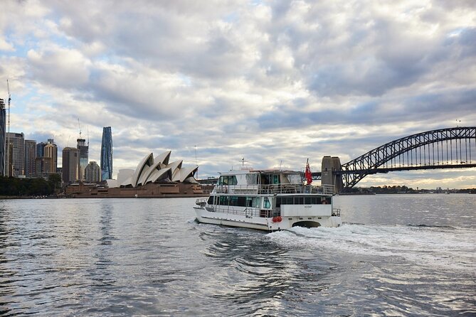 Sydney Combo: Morning Sightseeing to Bondi & Harbour Lunch Cruise - Chinatown and Darling Harbour