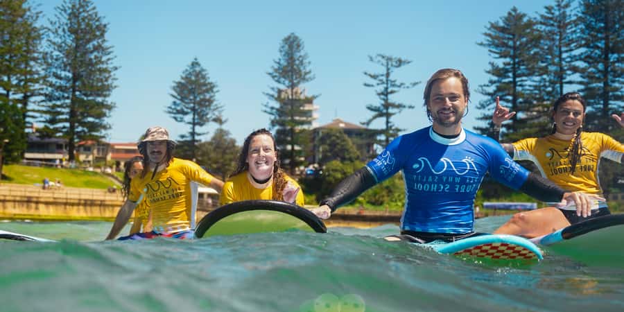 Sydney: Dee Why Beach Group Surfing Lesson - Reading waves and choosing the right moment