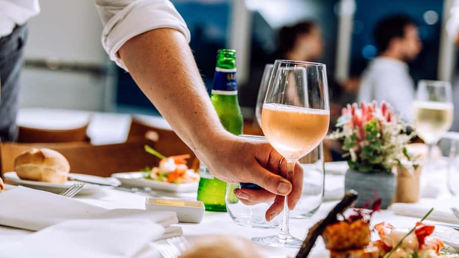 Sydney: Dinner Cruise with 3-Course Meal - Boarding at 6:10 PM, or 5:10 PM in winter