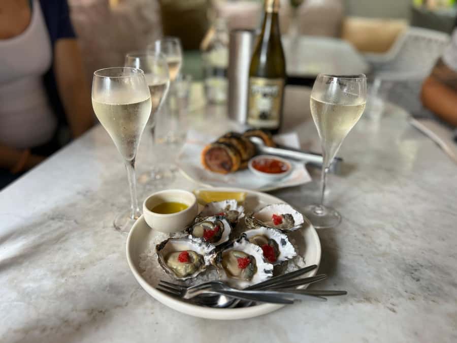 Sydney: Food Tour in Surry Hills with 8 Local Food Tastings - The First Tastings: Seafood and Seasonal Choices