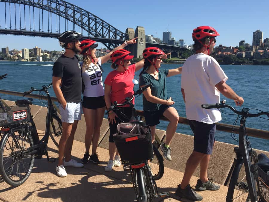 Sydney: Guided Harbour E-Bike Tour - Surry Hills and the final return to Darlinghurst