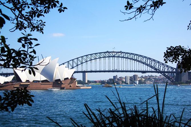 Sydney Half Day Private Tour: See Sydney Opera House and Bondi - Sydney’s original center and Circular Quay