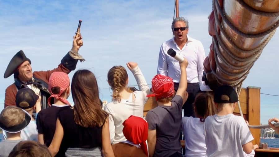 Sydney Harbor: Theatrical Pirates Cruise - The right age group and travel style