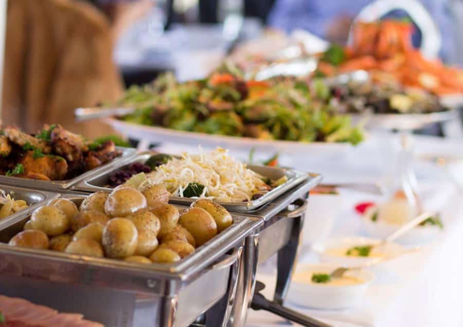 Sydney Harbour: 3-Hour Lunch Cruise with Live Music - The 75-minute lunch service