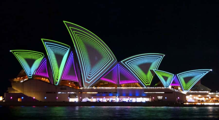 Sydney Harbour: 30 Minute Slow Jet Boat Vivid Cruise - Key points to know before booking