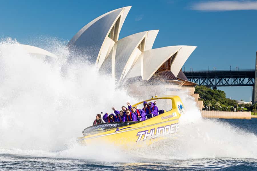 Sydney Harbour: 45-Minute Extreme Adrenaline Rush Ride - The ride starts quietly at Circular Quay