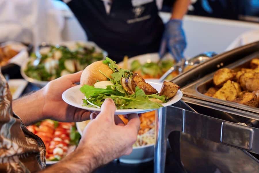 Sydney: Harbour Cruise with Buffet Lunch - Key points at a glance