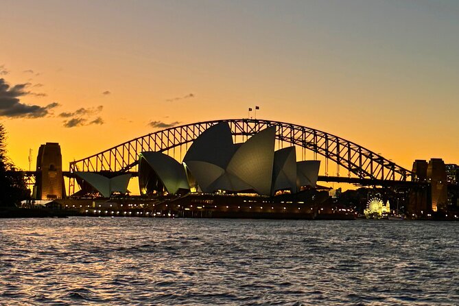 Sydney Harbour Discovery Dinner Cruise Scenic Sights and Buffet - Should you book the Sydney Harbour dinner cruise?