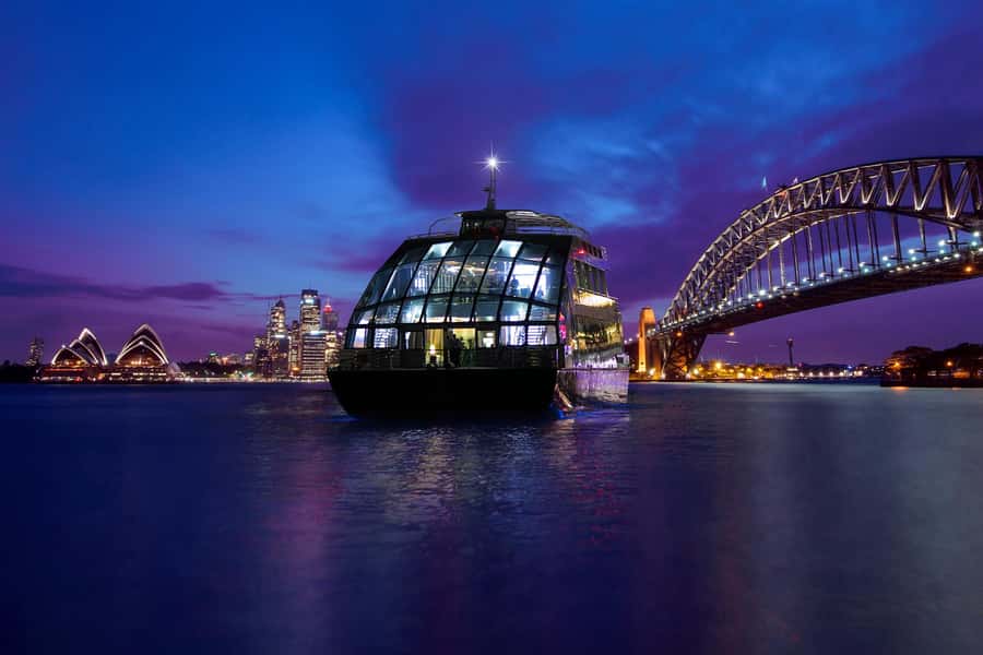 Sydney Harbour: Glass Boat Signature Dinner Cruise - Key points before you book