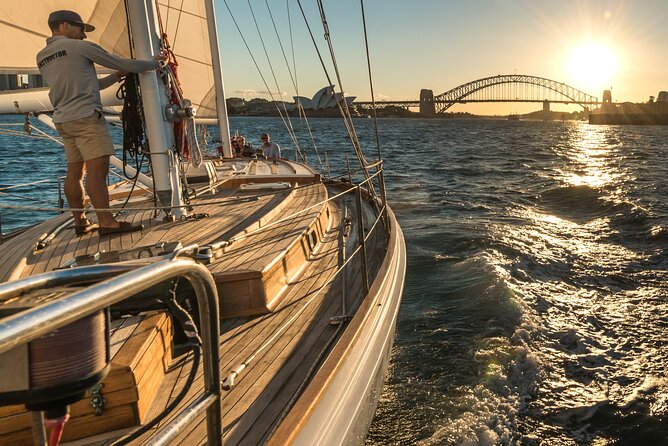 Sydney Harbour: Hands-On Sailing Experience on Luxury Yacht - Watsons Bay, Rose Bay, and Taronga Zoo from the water