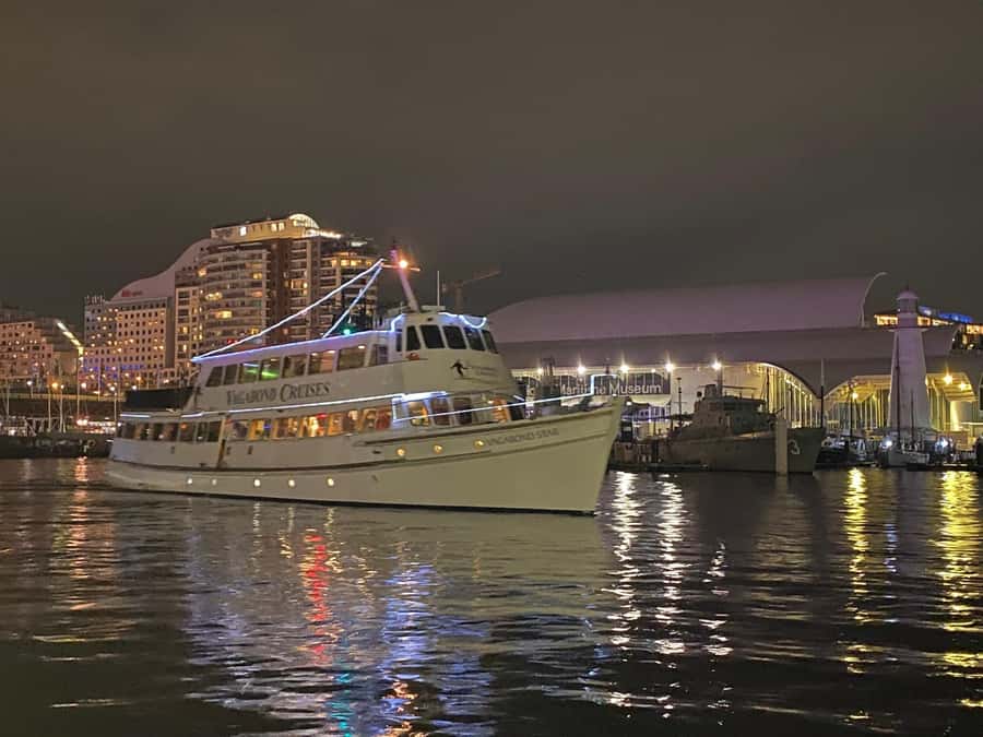 Sydney Harbour: Latin Fiesta Dinner Cruise - Key points to know before booking