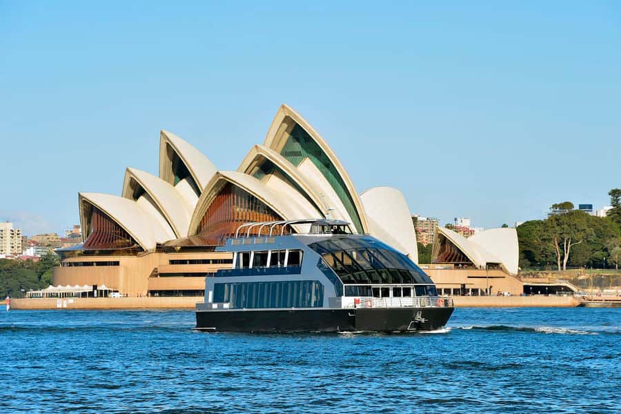 Sydney Harbour Lunch Cruise: 360° Glass Boat Views & Buffet - Why this cruise works as a Sydney introduction