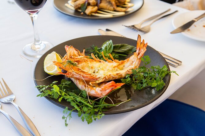 Sydney Harbour Progressive Long Lunch Cruise - Who should book this experience