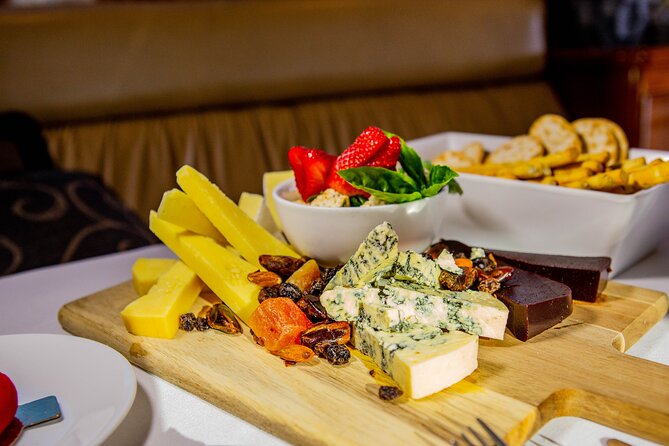 Sydney Harbour Side Restaurant Dinner and Twilight Cruise - Who will enjoy this evening most