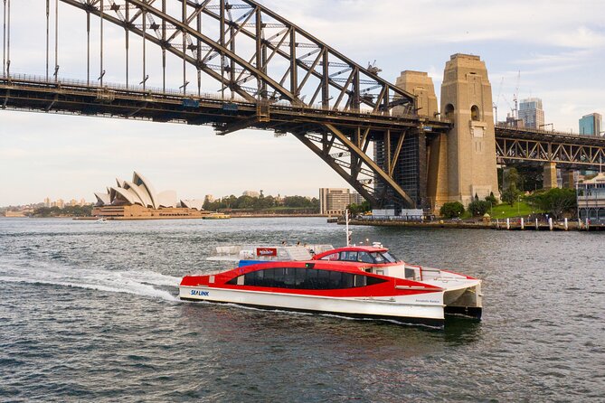 Sydney Harbour Sightseeing Cruise Experience - Why Sydney Harbour is best seen from the water