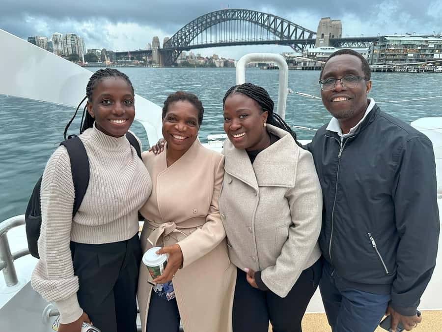 Sydney Harbour Sightseeing Cruise from Circular Quay - Blue Point, Goat Island and Simmons Point