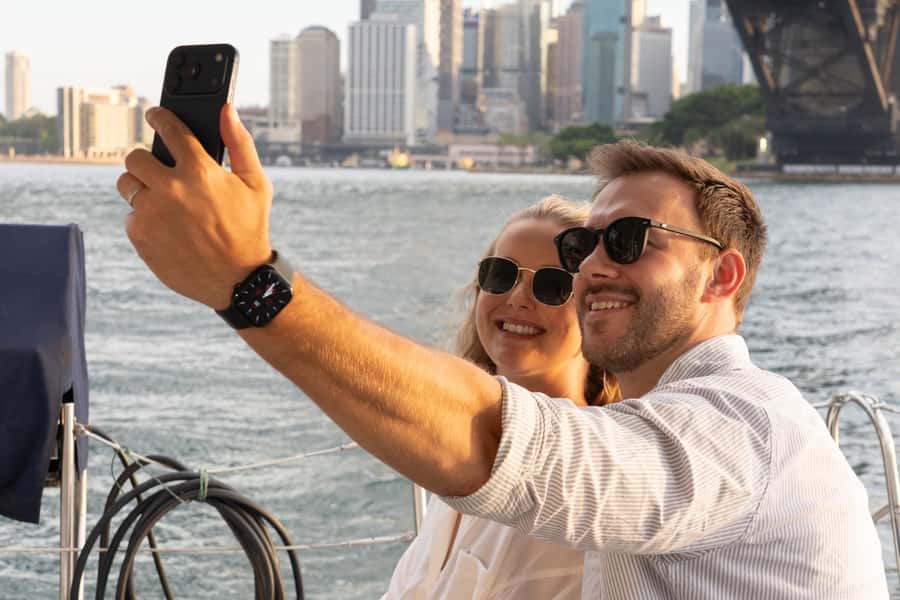 Sydney Harbour: Sunset Catamaran Cruise - Life aboard the catamaran