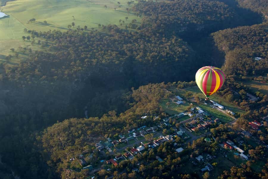 Sydney: Hunter Valley Sunrise Balloon Flight with Transfer - Sunrise above Hunter Valley, with no driving to worry about