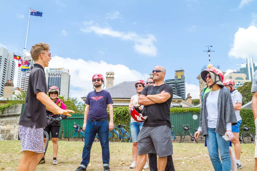 Sydney: Iconic Sights 4-Hour Bike Tour - The pub stop and the rhythm of the four hours