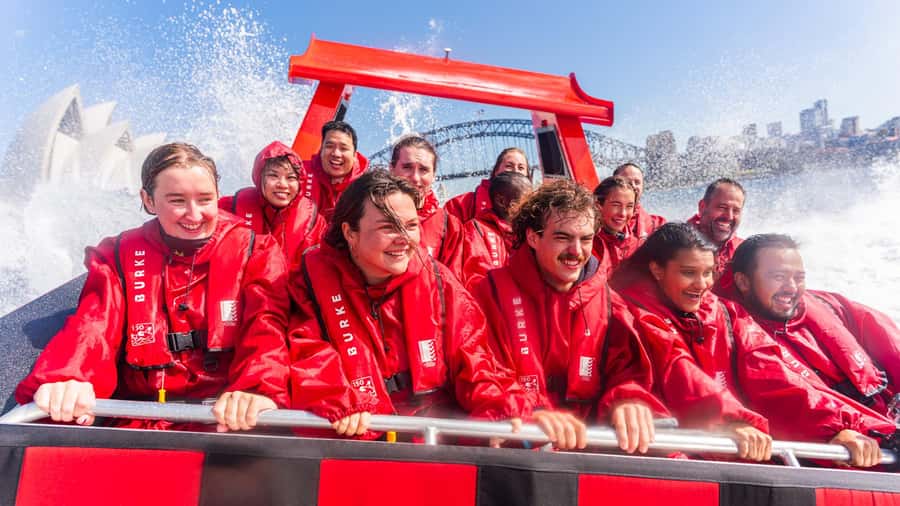 Sydney: Jet Boat Adventure Ride from Circular Quay - Sydney Opera House and Harbour Bridge from the water