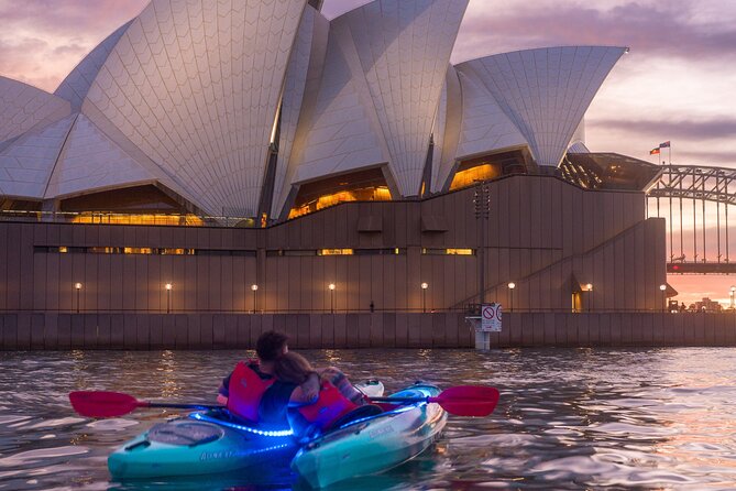 Sydney LED Lit Kayak Tour of the Opera House and Bridge - Sunrise or sunset: choosing your best time
