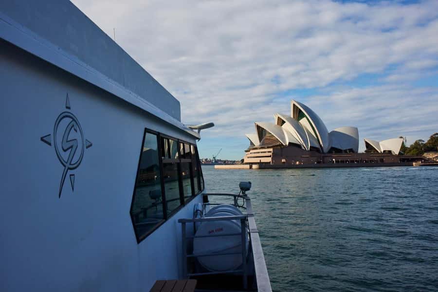 Sydney: Morning or Afternoon Harbour Sightseeing Cruise - Live commentary from the skipper
