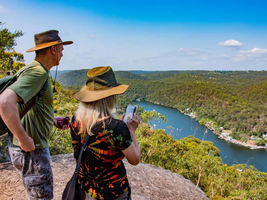 Sydney: Nature and Wildlife - Australia in One Day - Berowra Valley National Park and Aboriginal carvings