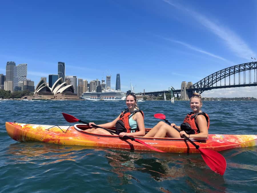 Sydney: Opera House and Harbour Guided Kayak Tour - Paddling toward the Opera House