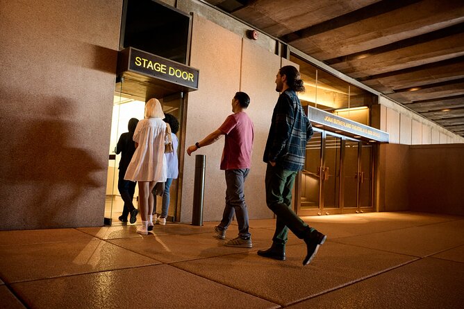 Sydney Opera House Backstage Guided Tour with Breakfast - The guides make the difference