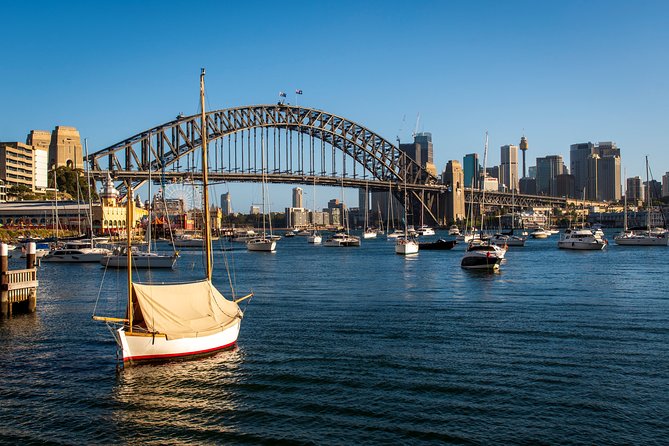 Sydney Photography Masterclass - Private Photography Lesson - Milsons Point and McMahons Point: starting across the Harbour