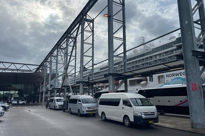 Sydney Port Arrival Transfer: Cruise Port to City Hotel - Driver Help Makes the Arrival Easier