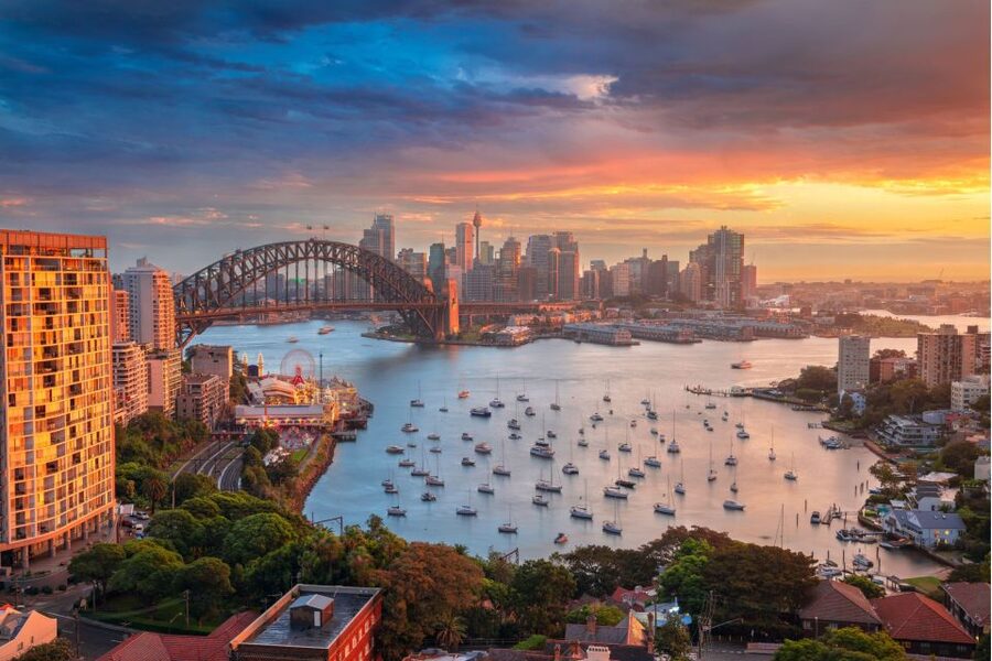 Sydney: Private custom tour with a local guide - Making sense of Sydney’s past and present