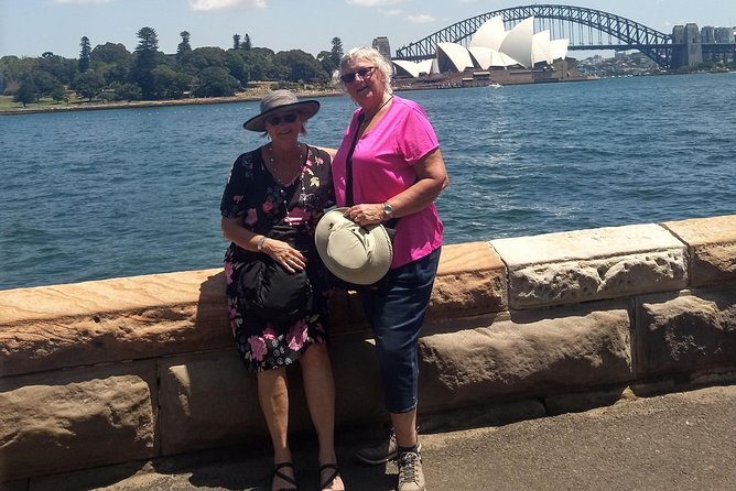 Sydney Private Experience with a Local 3-8hrs: Icons & Gems - Sydney icons: the Opera House and harbor